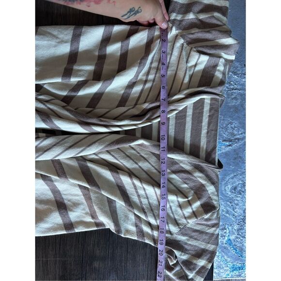 Cyrus Cream Brown Striped Asymmetrical Open afront Cardigan Size M Contemporary - Picture 9 of 10